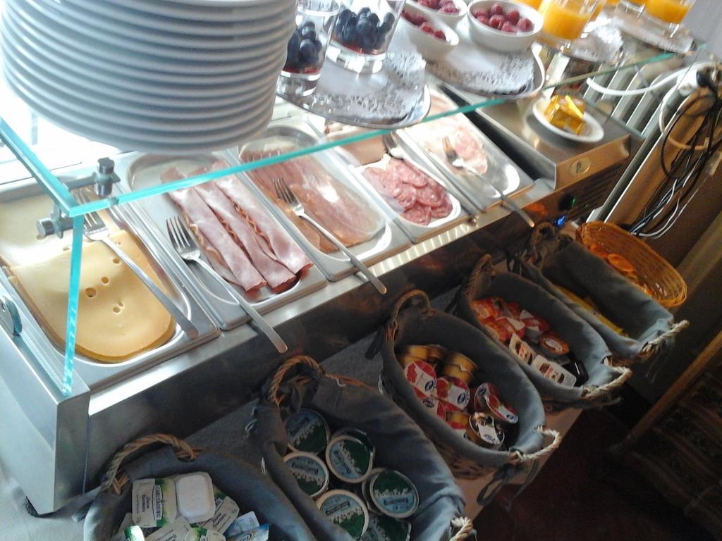 阿肯那提酒店 Linter 外观 照片